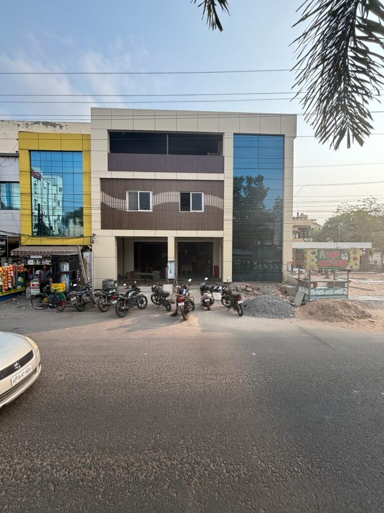 Kranthi Bar & Restaurant Guru Nanak colony, Vijayawada